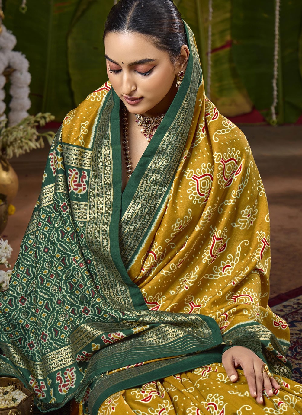 Mustard Silk Contemporary Saree Abstract Print S20237