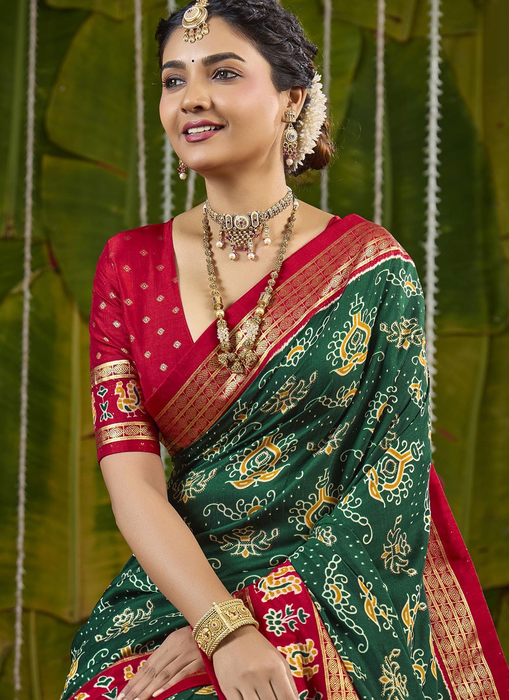 Green Silk Saree Abstract Print S20235