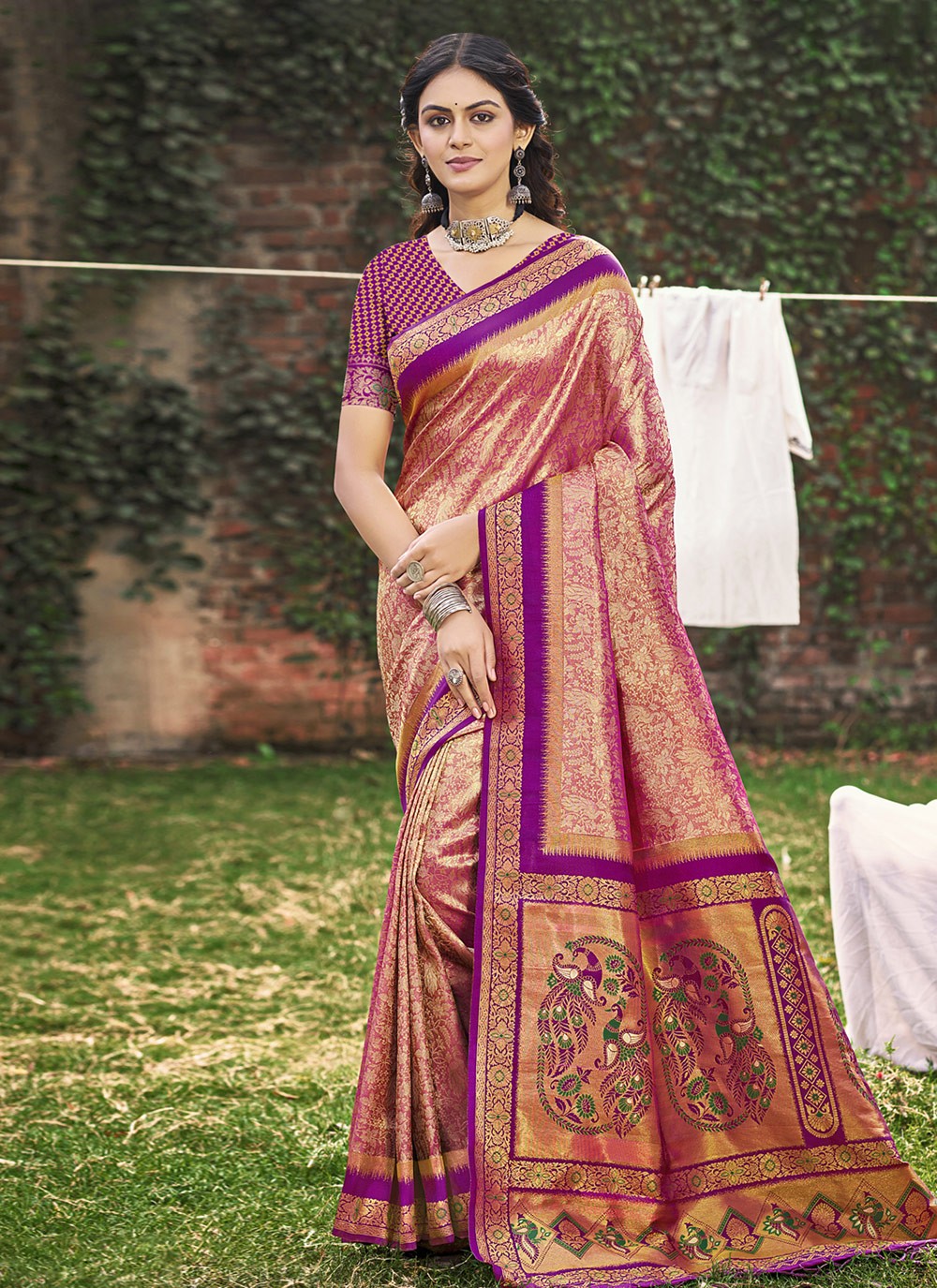 Classic Saree Weaving Zari Purple Banarasi Silk S12767