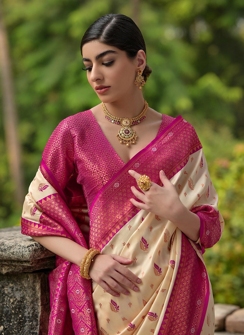 Classic Saree Weaving Zari Cream Banarasi Silk Saree S13339