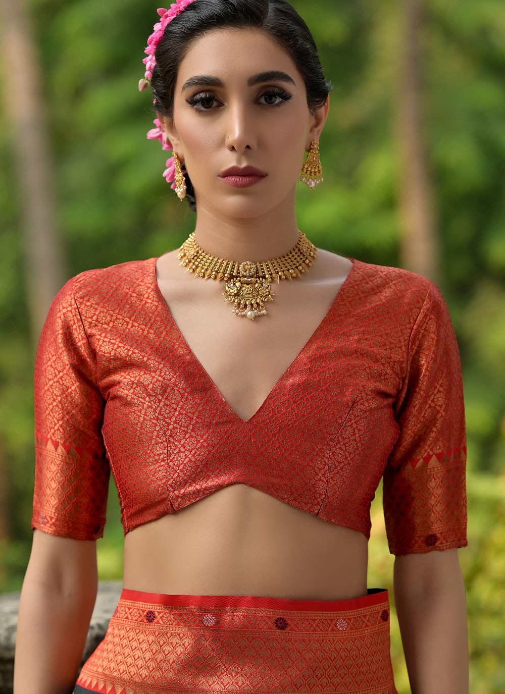 Classic Saree Woven Black Banarasi Silk S13046