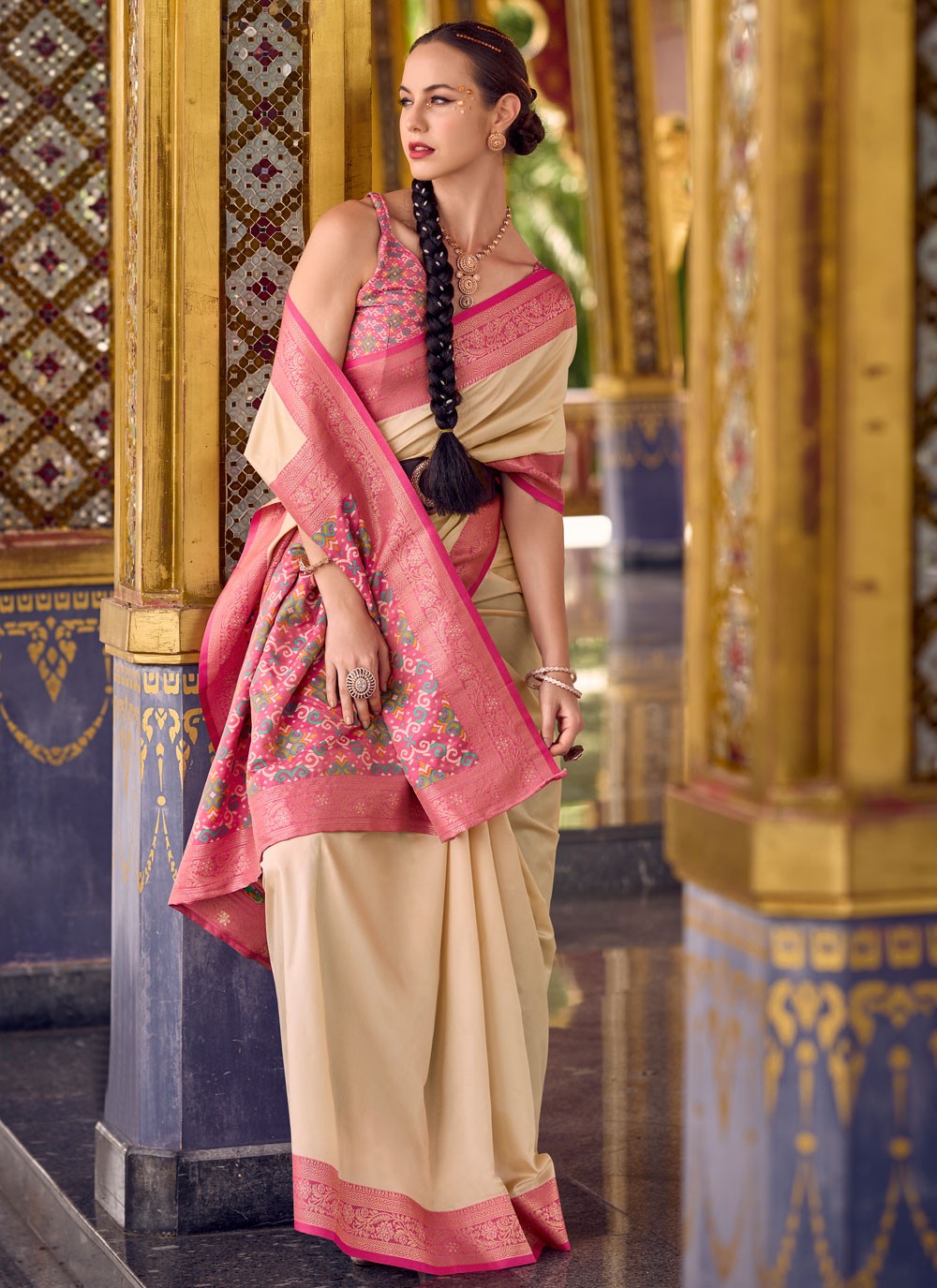 Beige Silk Trendy Saree Weaving Zari, Zari S16160