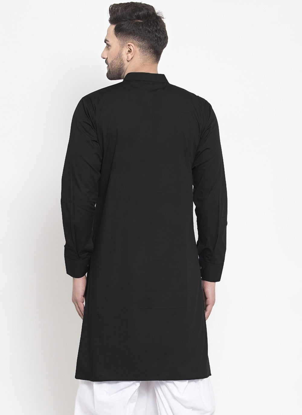 Embroidered Blended Cotton Black Kurta - M6170