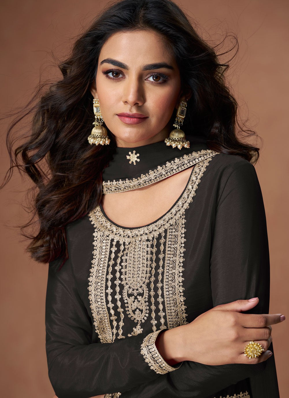 Palazzo Suit Embroidered, Zari Black T7725