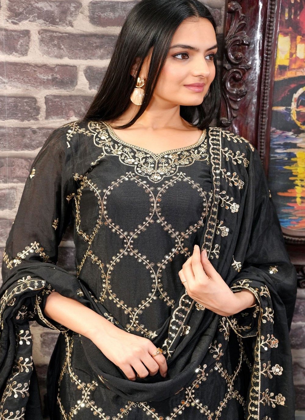 Embroidered Chinon Black Palazzo Suit T6272