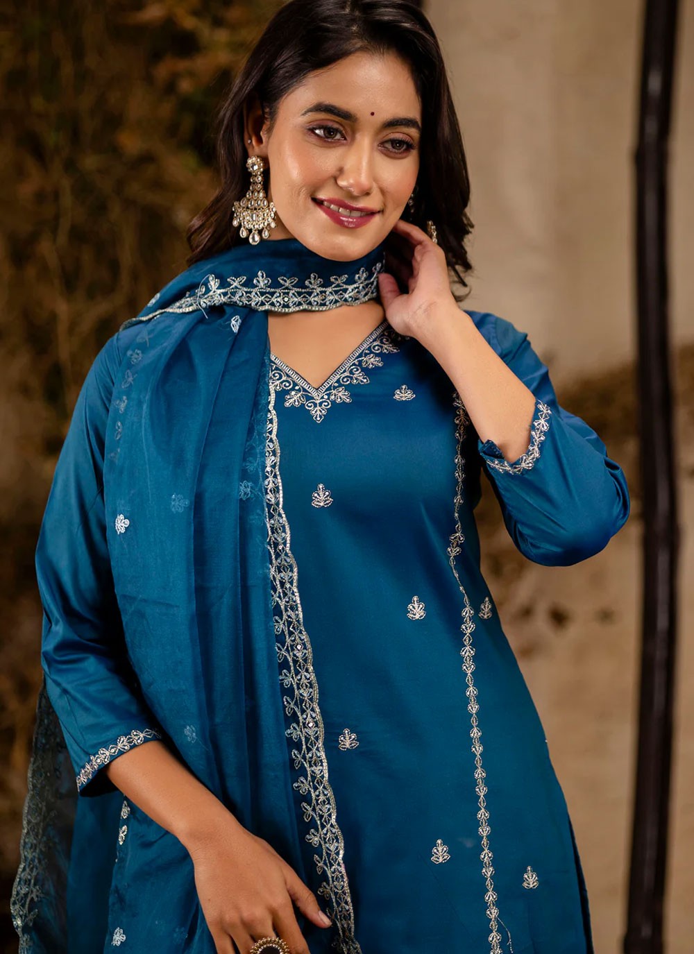 Embroidered Silk Blend Blue Salwar Suit T6189