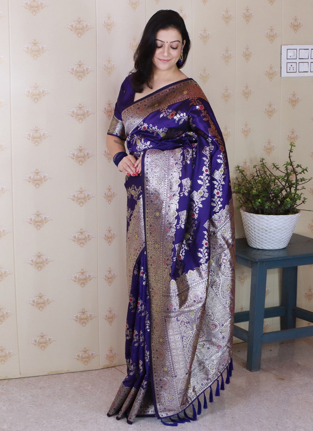 Blue Banarasi Silk Contemporary Saree Woven S19529