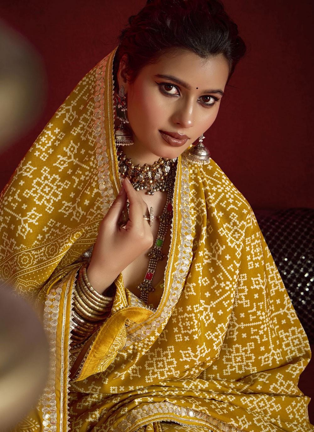 Mustard Silk Classic Saree Border Work, Lace, Printed S17116