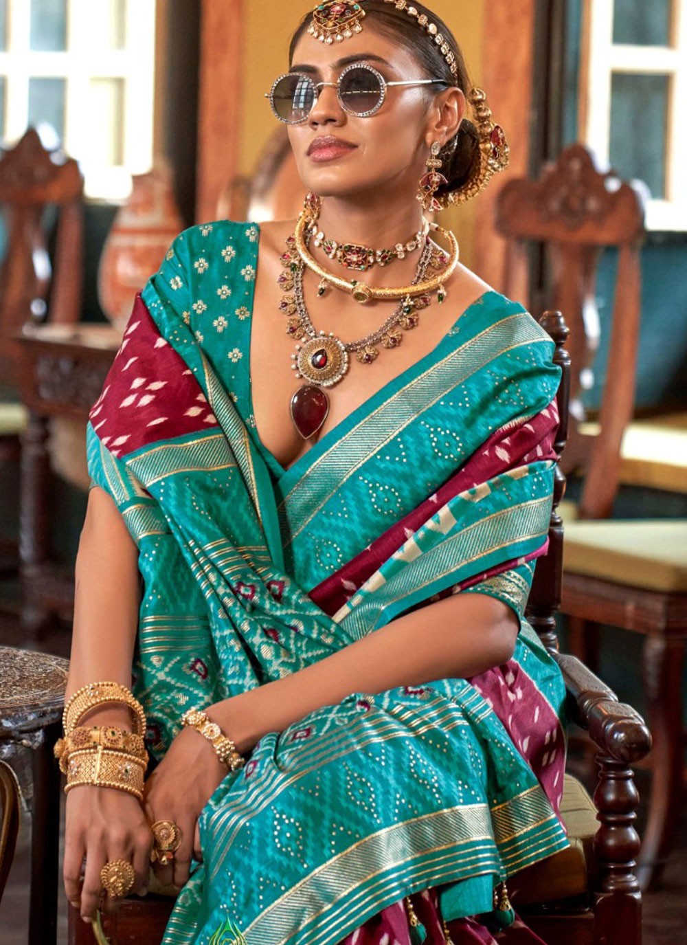 Geometric Print Silk Burgundy Contemporary Saree S14898