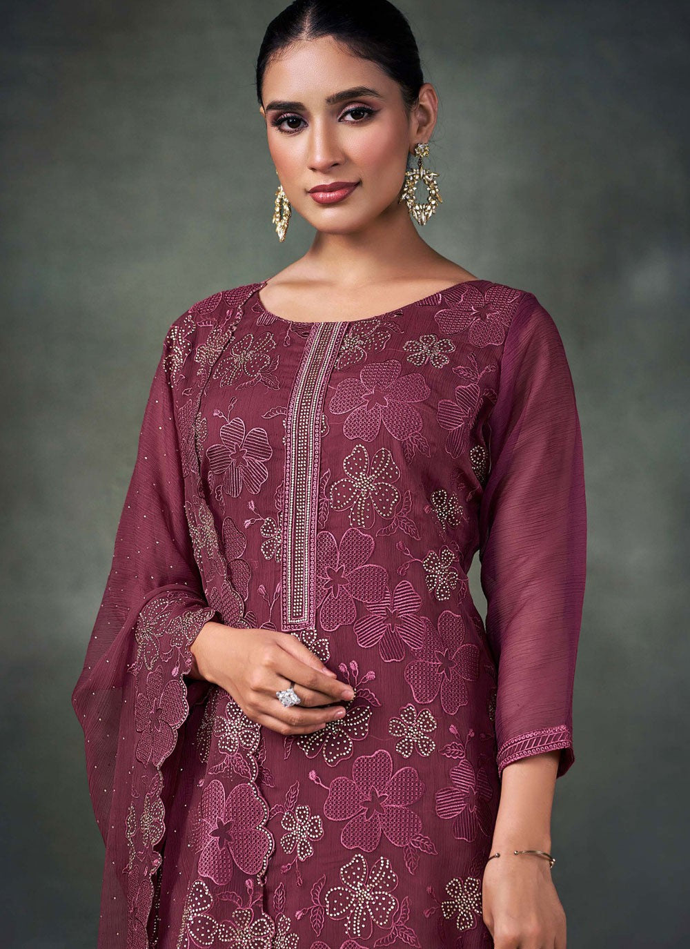 Salwar Suit Embroidered Magenta, Purple Chiffon T5502