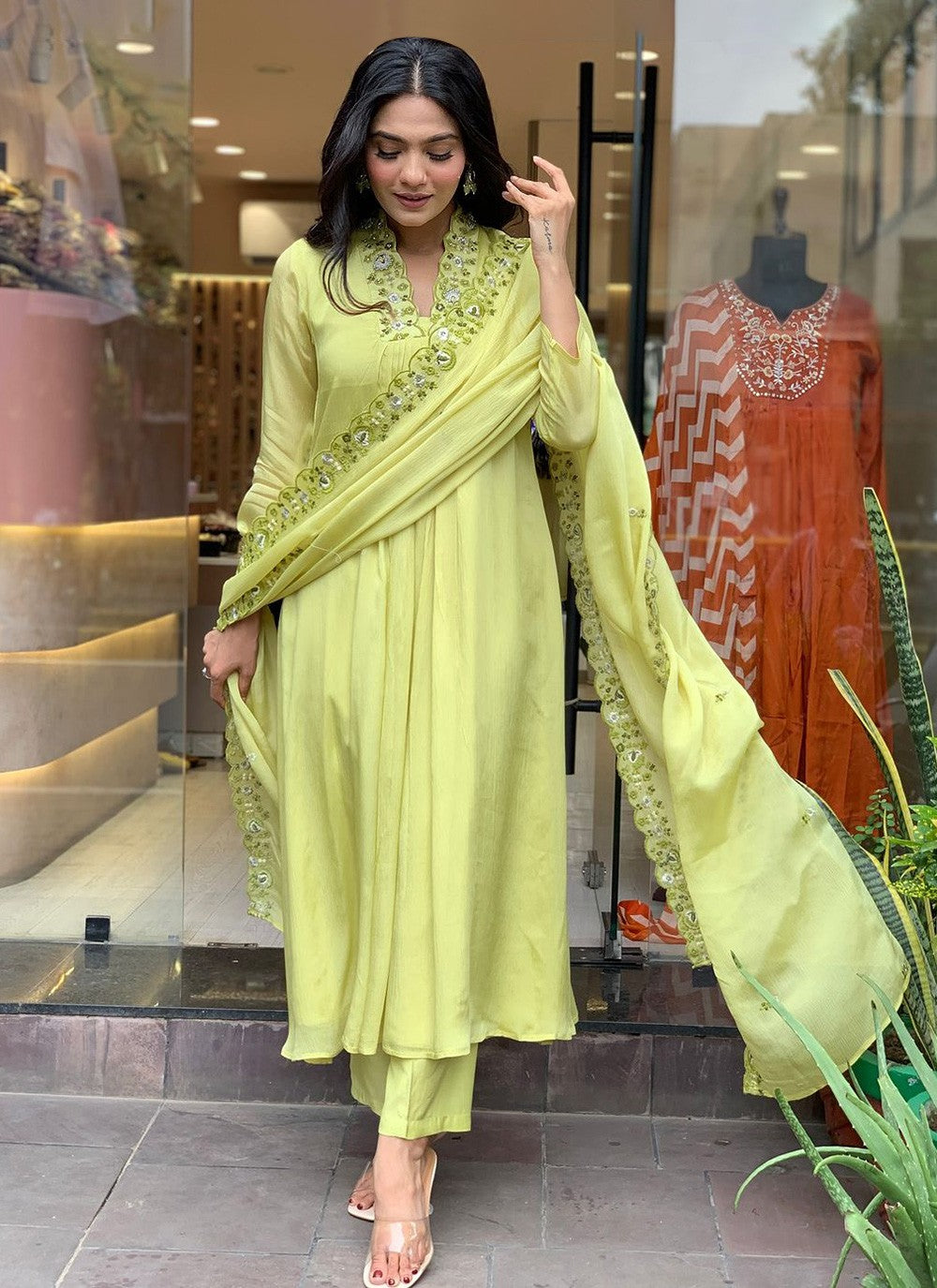 Embroidered Chinon Green Salwar Suit T6406