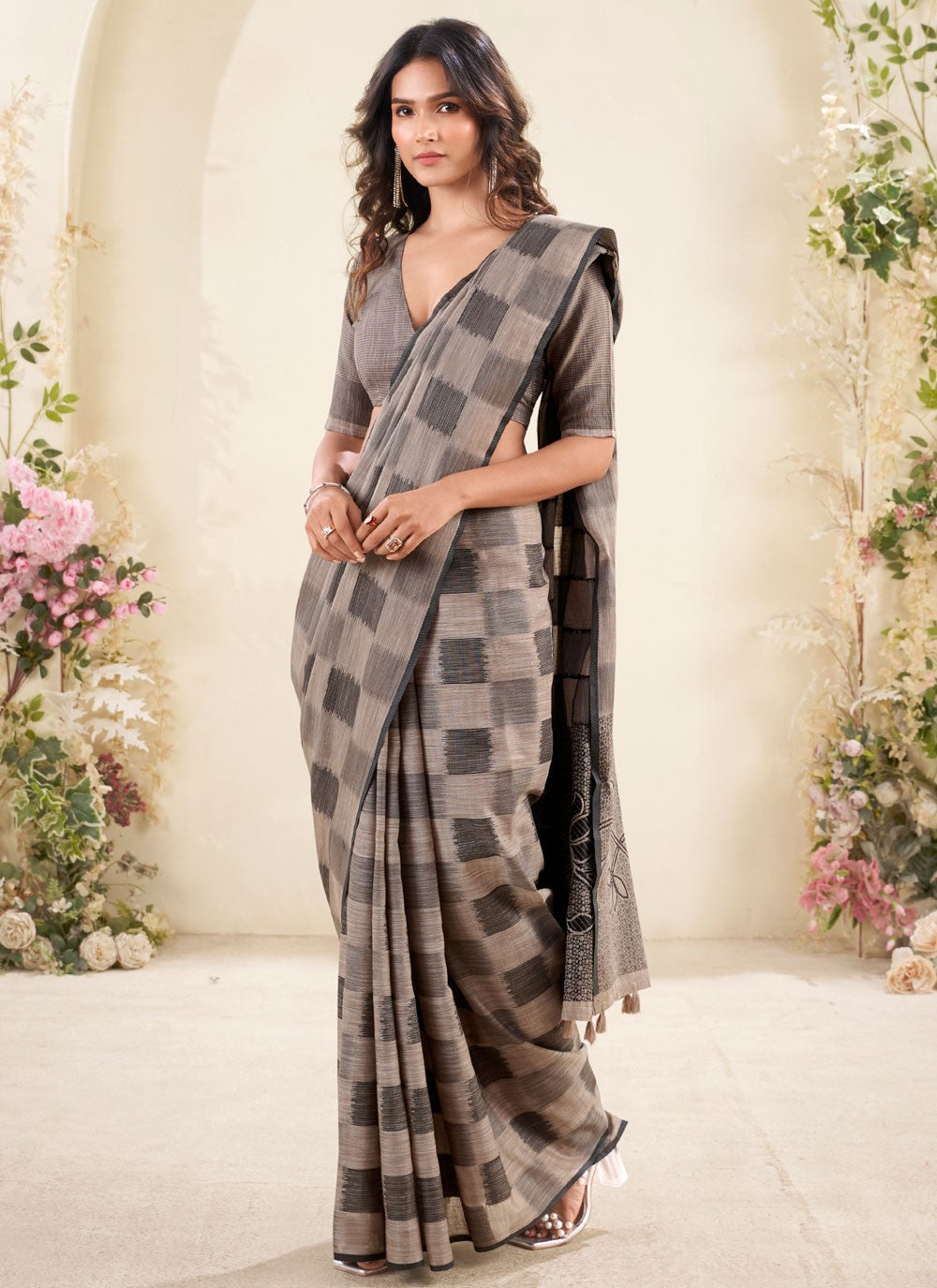 Black Linen Classic Saree Checks, Printed S18835
