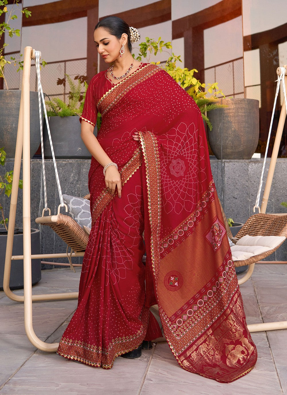 Maroon Cotton Classic Saree Foliage Prints S15918