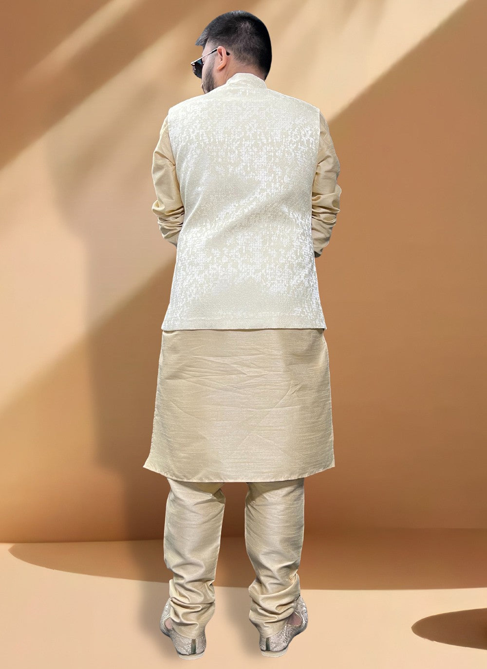 Woven Jacquard, Silk Cream, Gold Kurta Payjama With Jacket - M5418