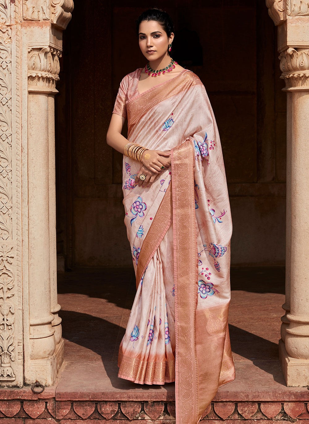 Classic Woven Handloom Silk Saree - S4503
