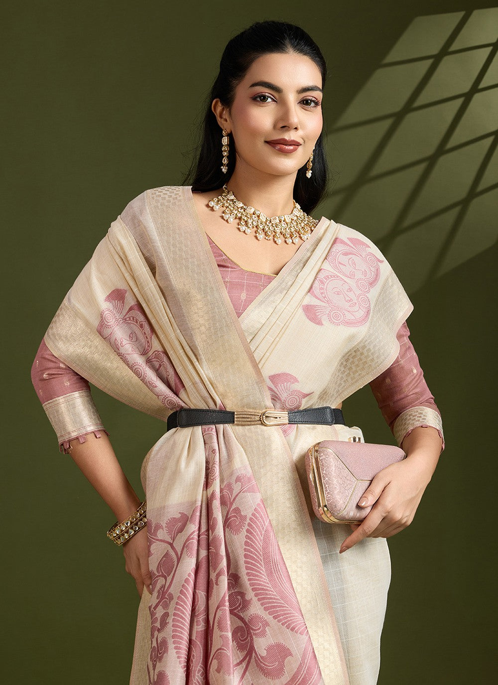 Cream Cotton Contemporary Saree Border Work, Weaving Zari S17317