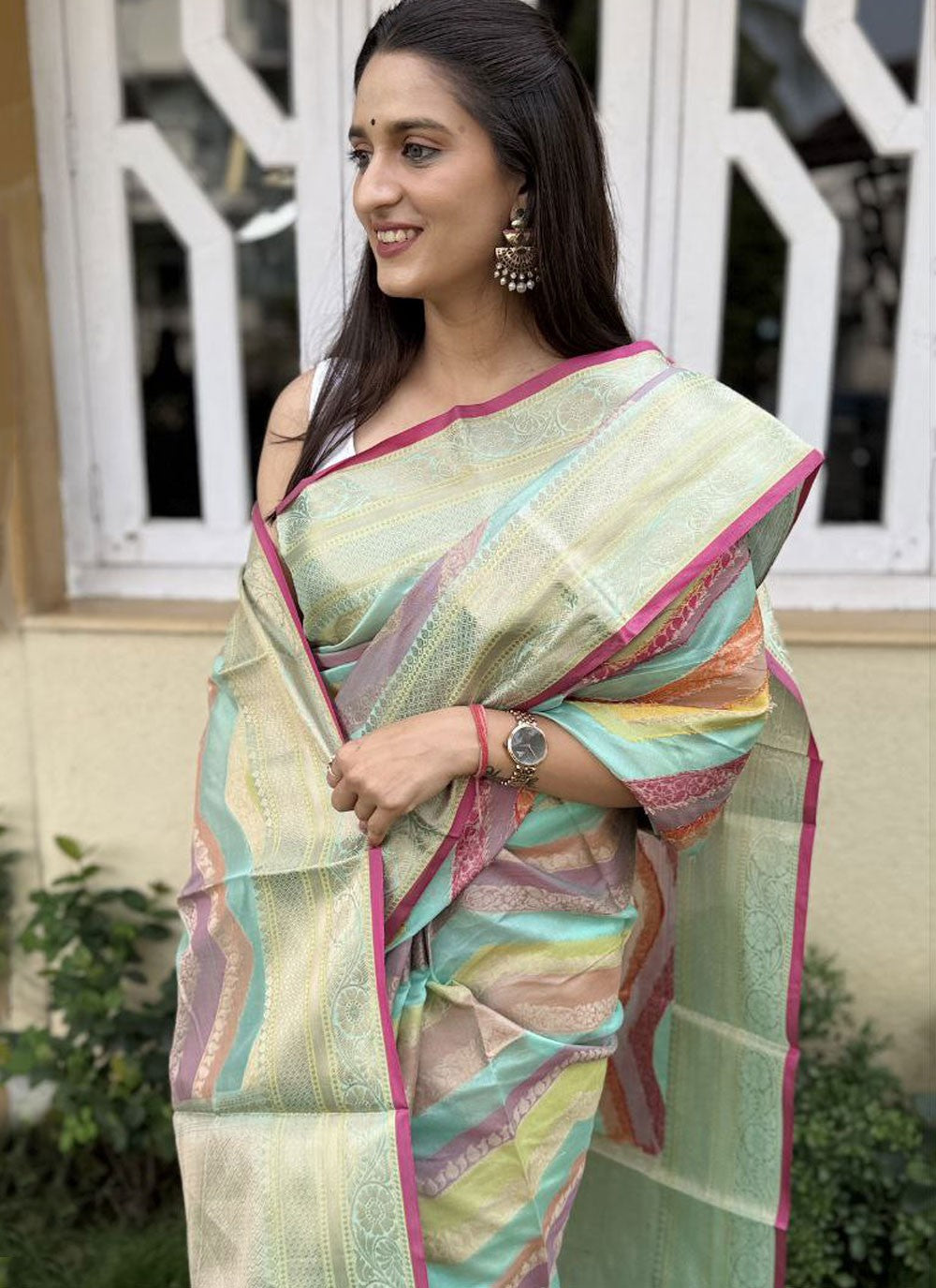 Weaving Zari Crepe Silk Saree - S11768