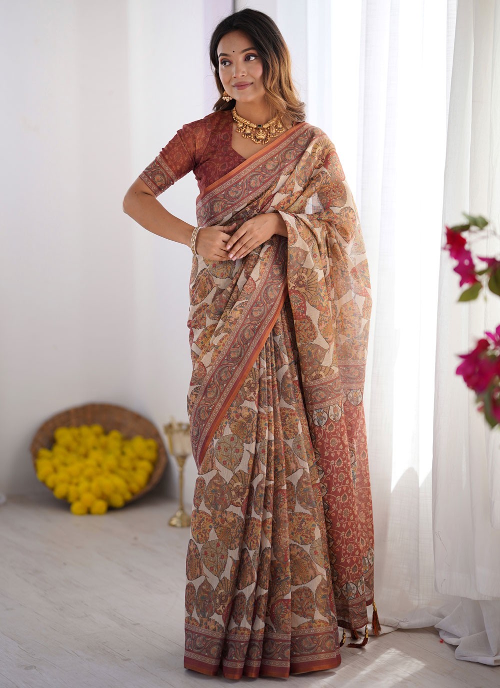 Off White Handloom Cotton Designer Saree Printed S16975