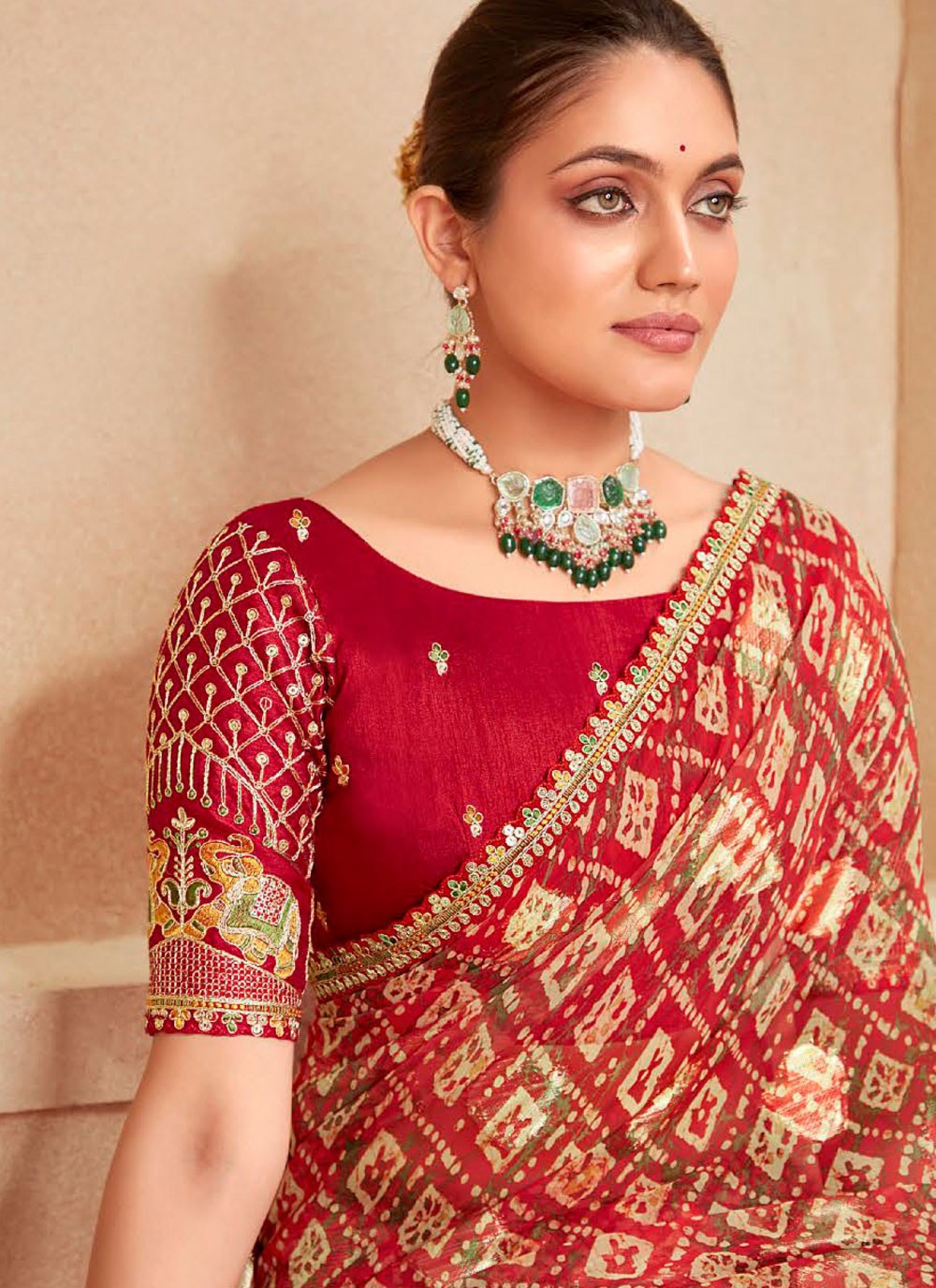Red Georgette Classic Saree Embroidered, Printed S20511