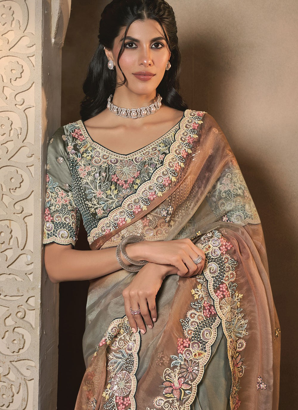 Grey Organza Contemporary Saree Embroidered, Thread S20445