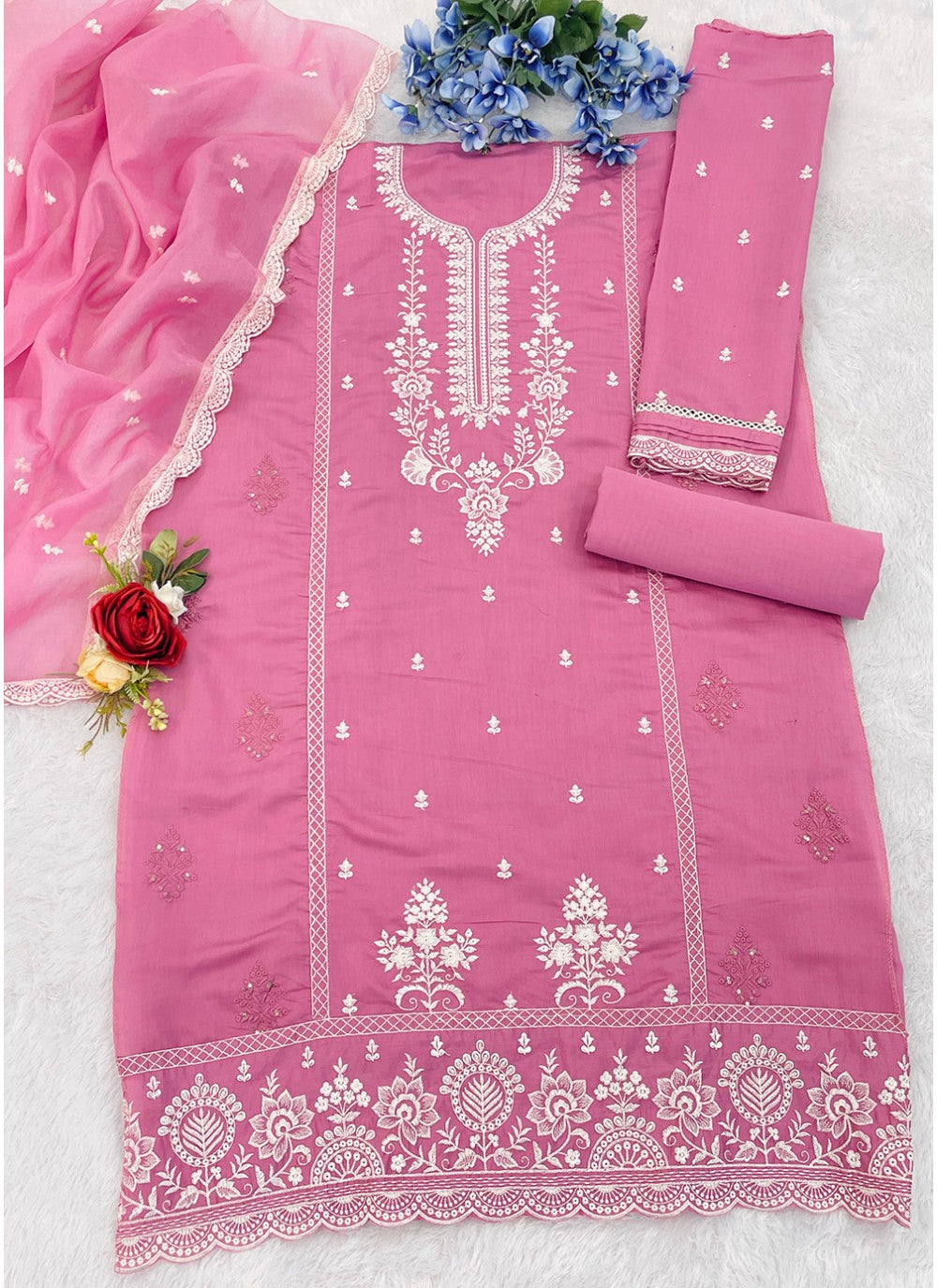 Embroidered Cotton Pink Salwar Suit T6054