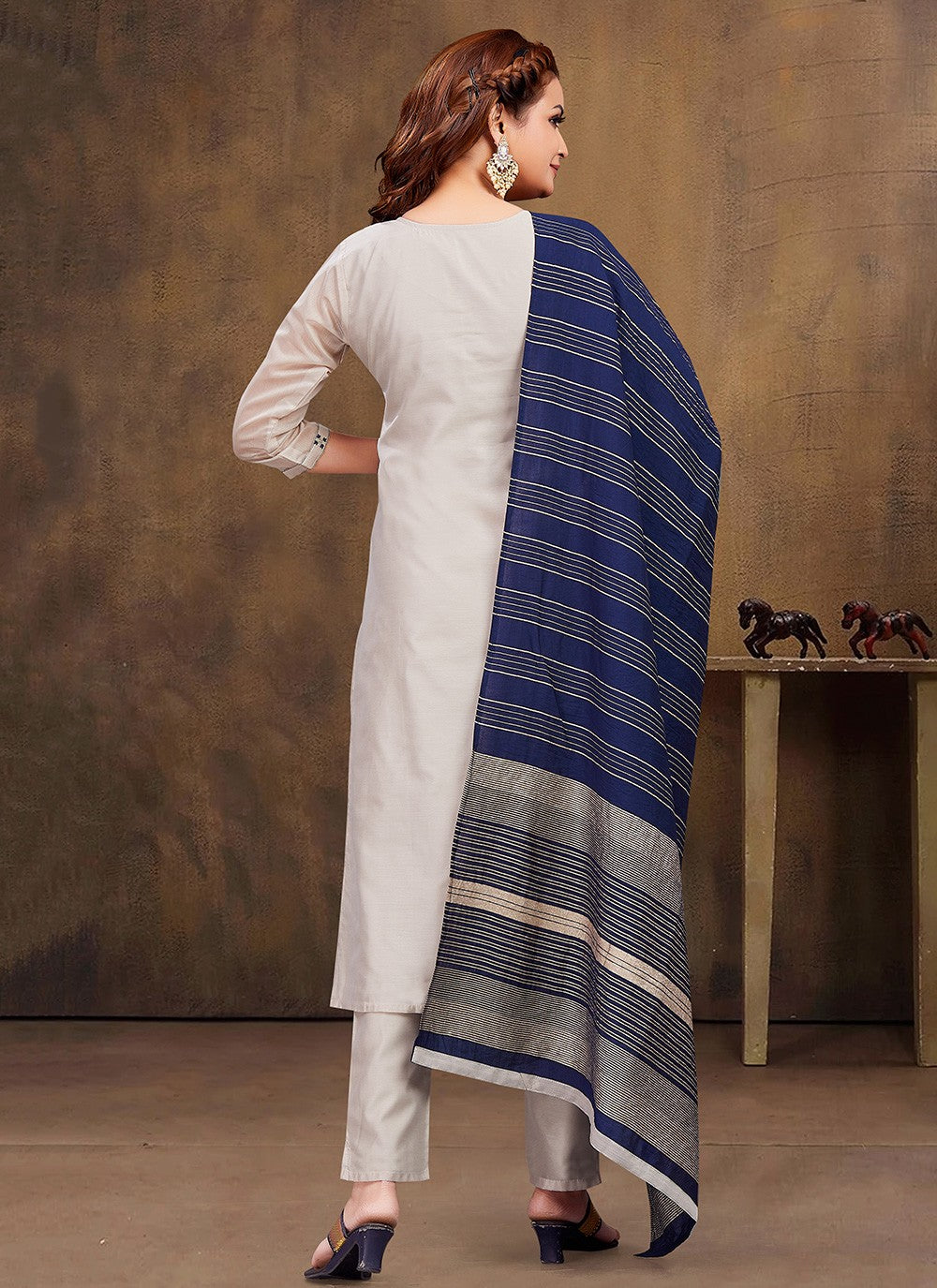Pant Style Suit Embroidered Off White T8009