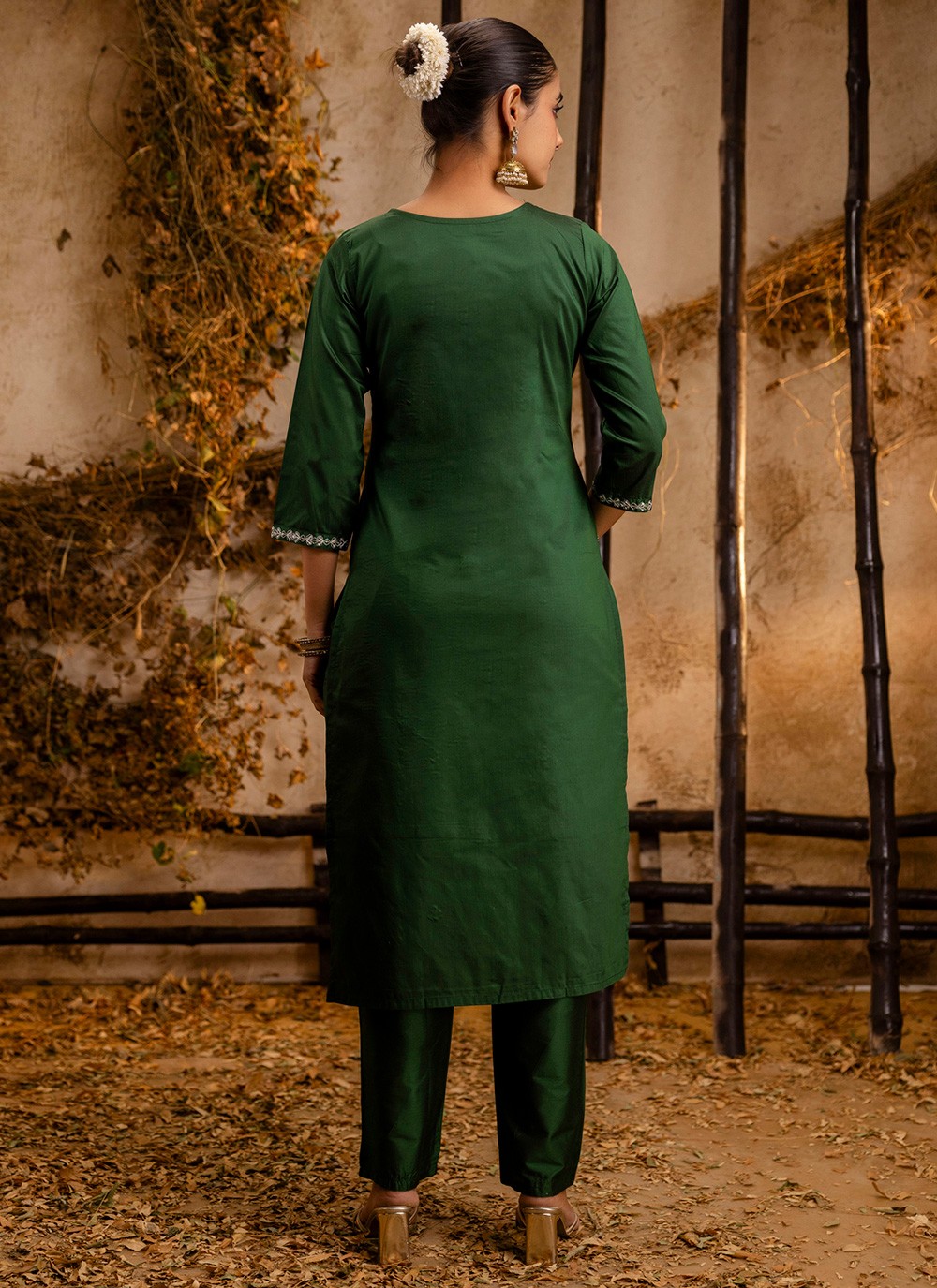 Salwar Suit Embroidered Green T7359
