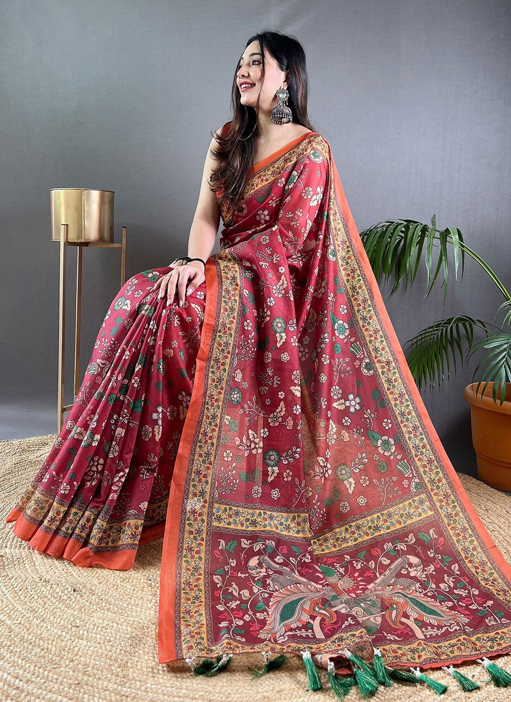 Contemporary Floral Printed Pink Cotton Saree S13684