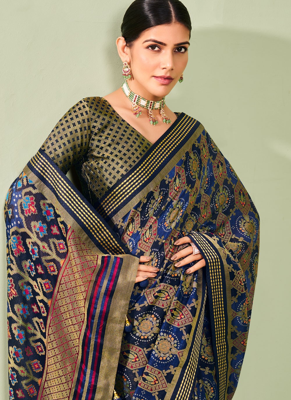 Trendy Saree Paisley Printed Navy Blue Georgette Saree S12794