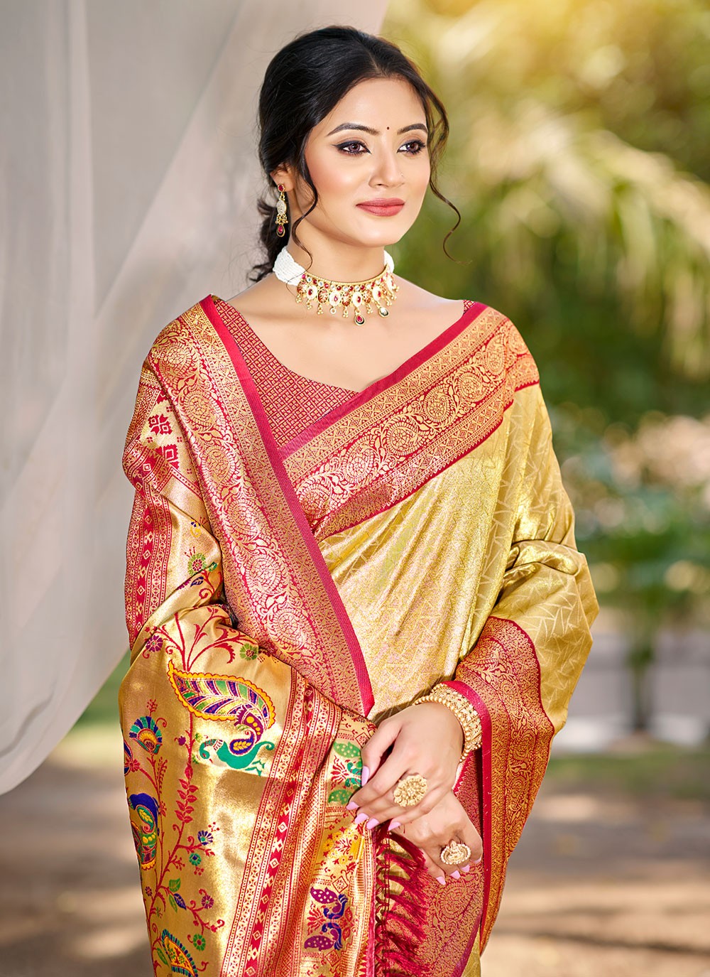Gold Kanjivaram Silk Trendy Saree Weaving Zari S17753