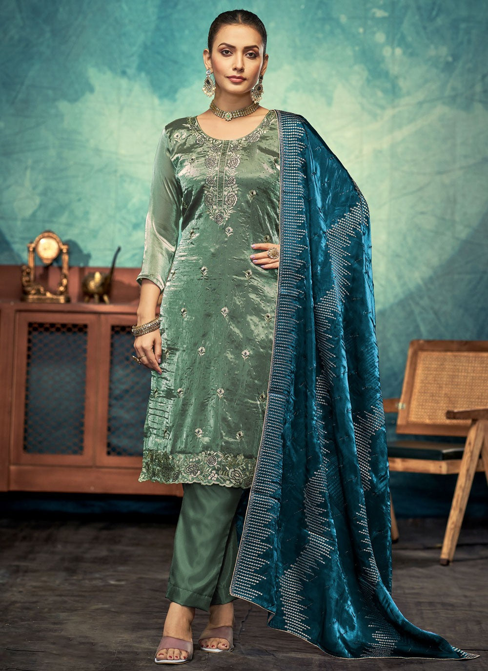 Embroidered Jimmy Chu Pant Style Suit - T4489