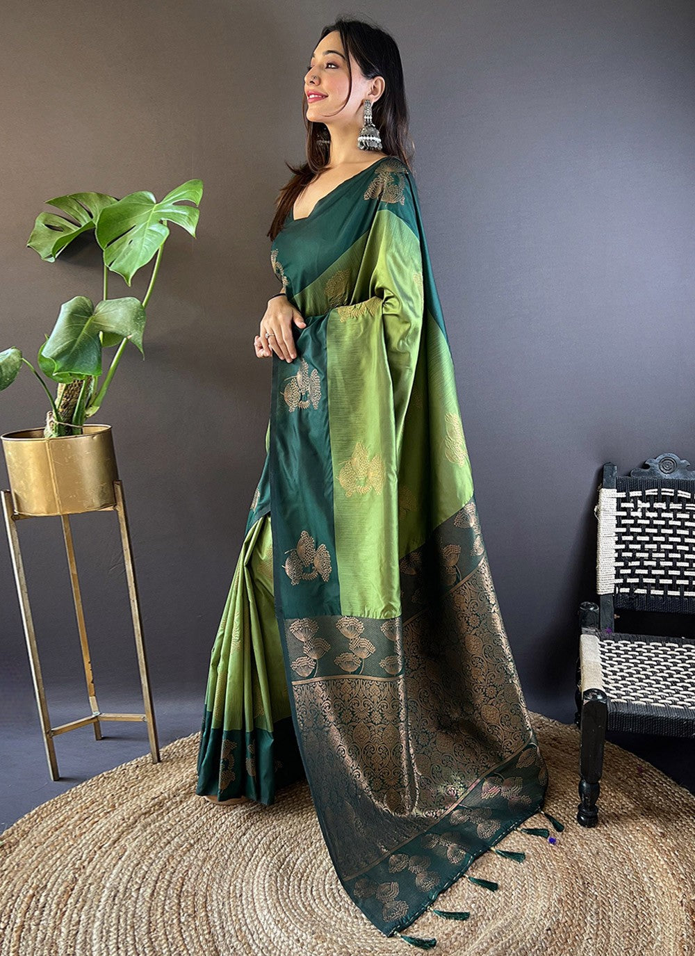 Traditional Woven Silk Saree - S7866