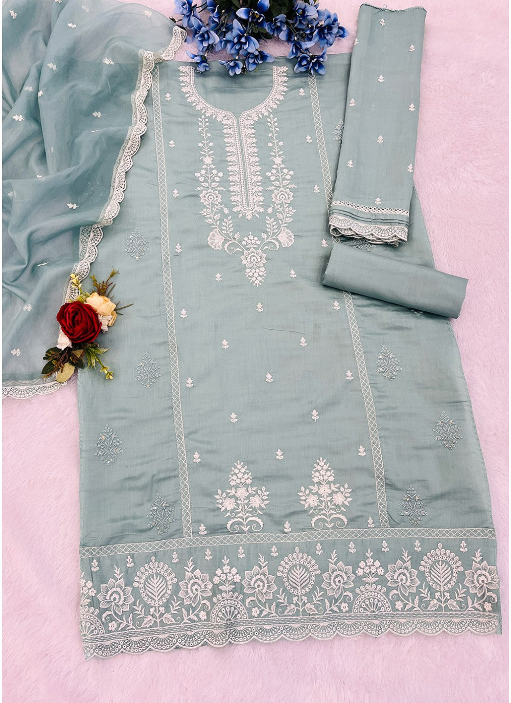 Embroidered Cotton Green Salwar Suit T6057