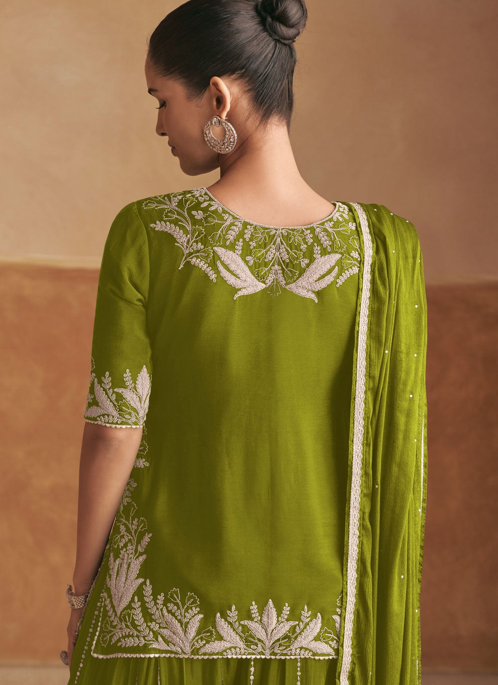 Salwar Suit Embroidered Green Chinon T5432