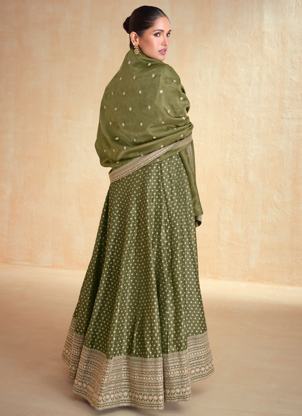 Embroidered Jacquard Silk Green Gown G1959