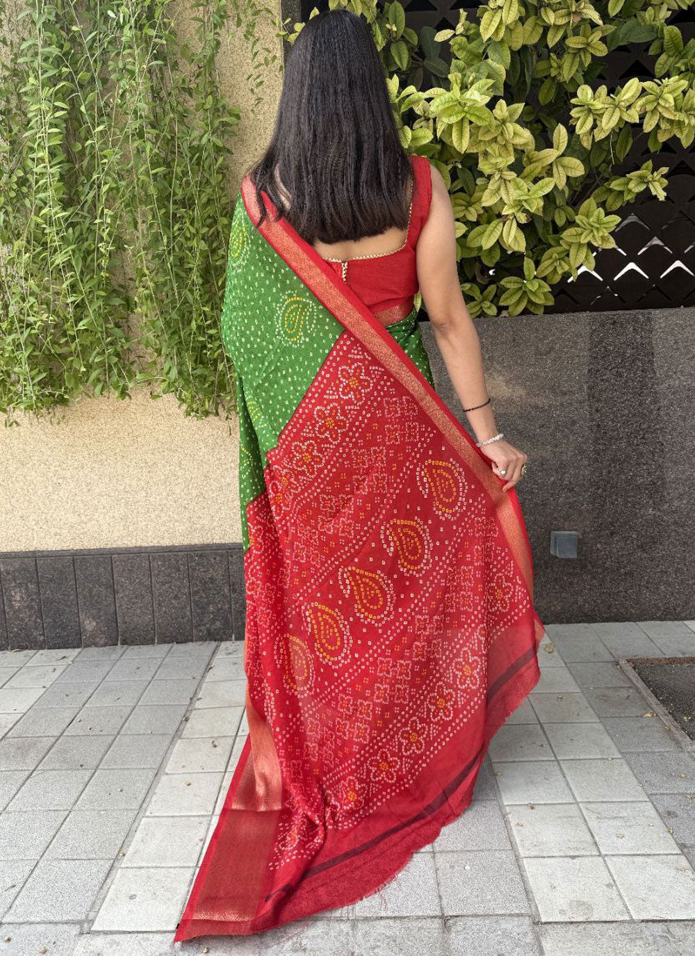 Foliage Prints, Jacquard Work Jacquard Saree - S11775