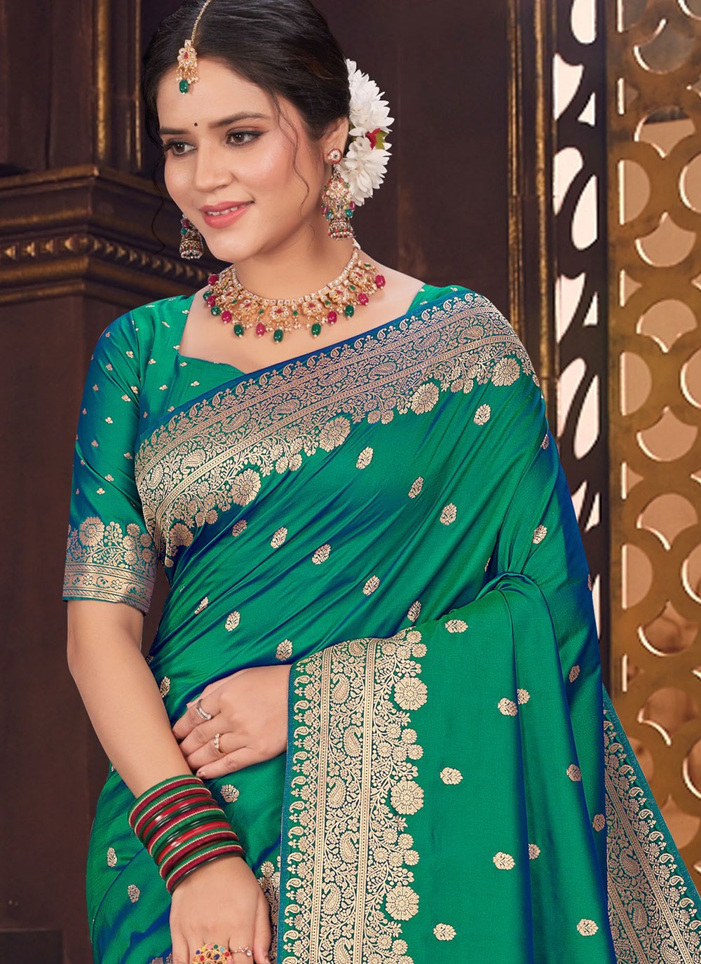 Classic Saree Jacquard Work Green Silk S12884