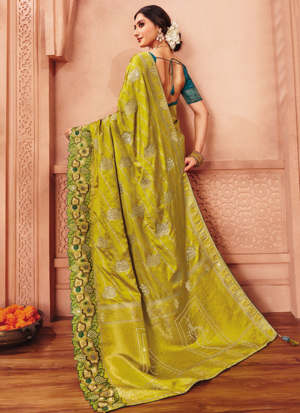 Green Silk Contemporary Saree Embroidered, Patch Border S20173
