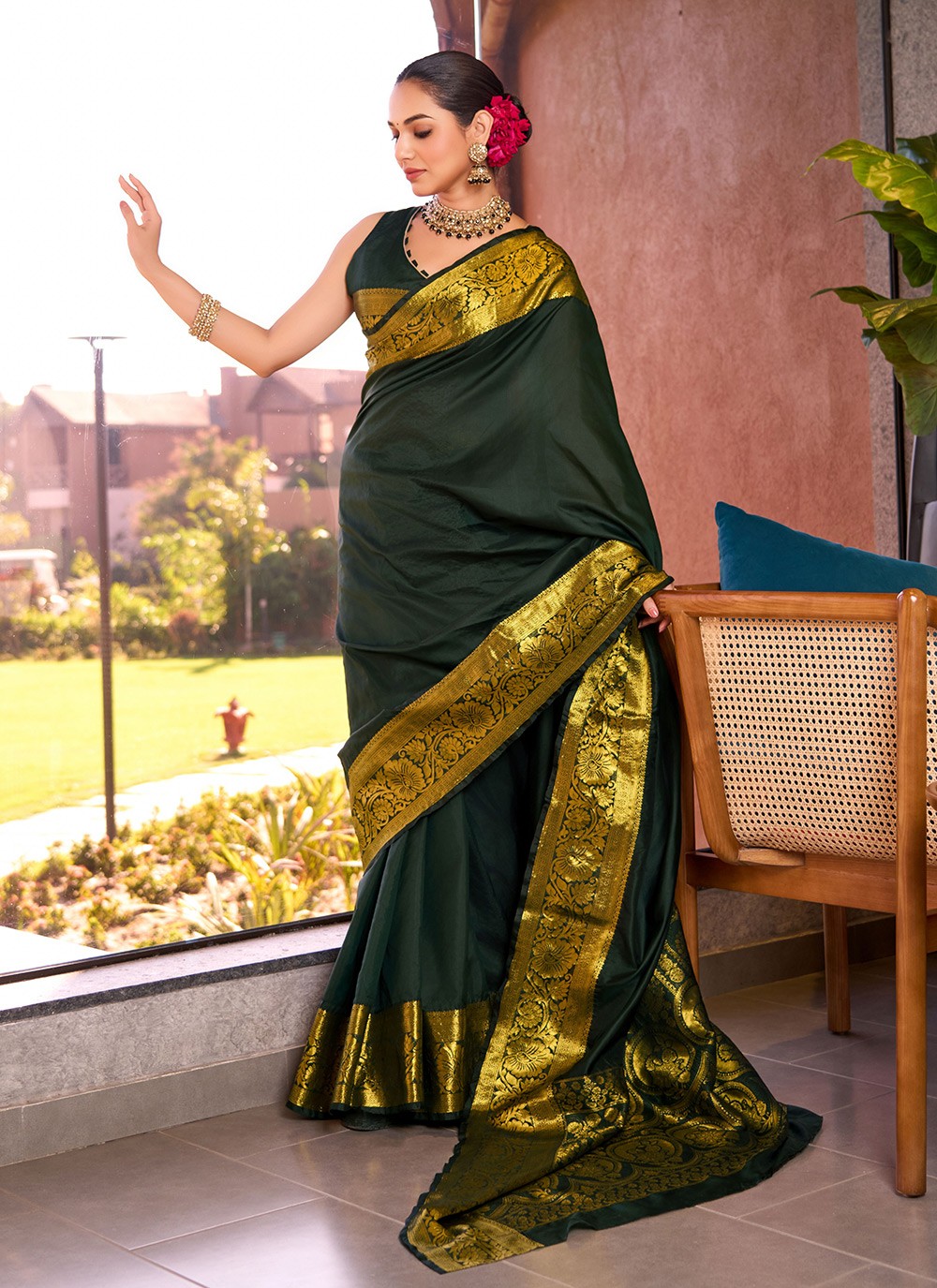 Woven Silk Green Saree S13863
