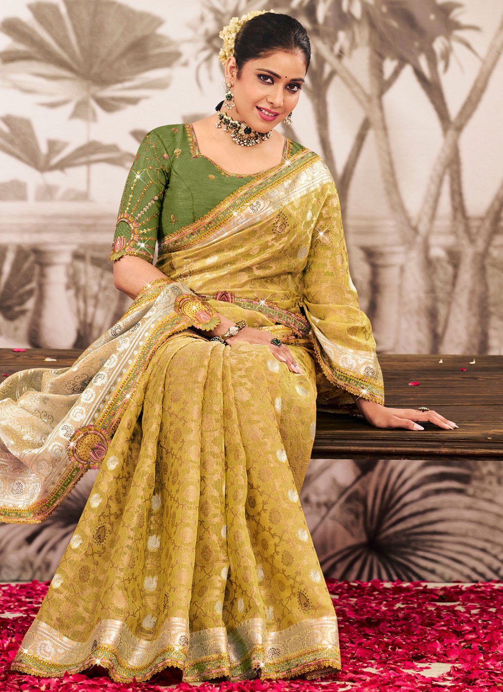 Green Silk Trendy Saree Embroidered, Lace S19599