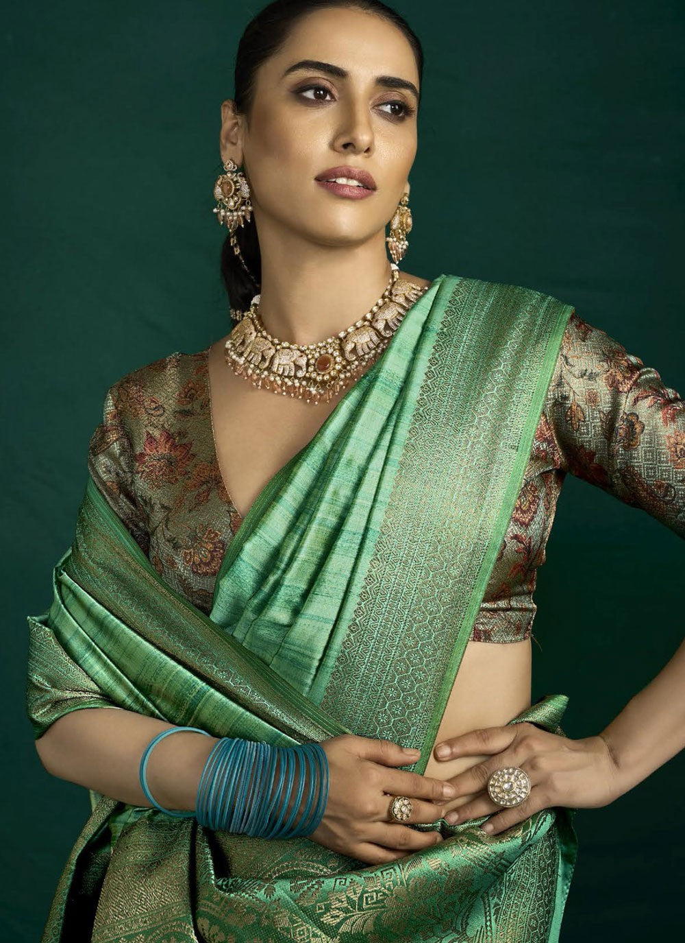 Green Silk Contemporary Saree Weaving Zari S19758
