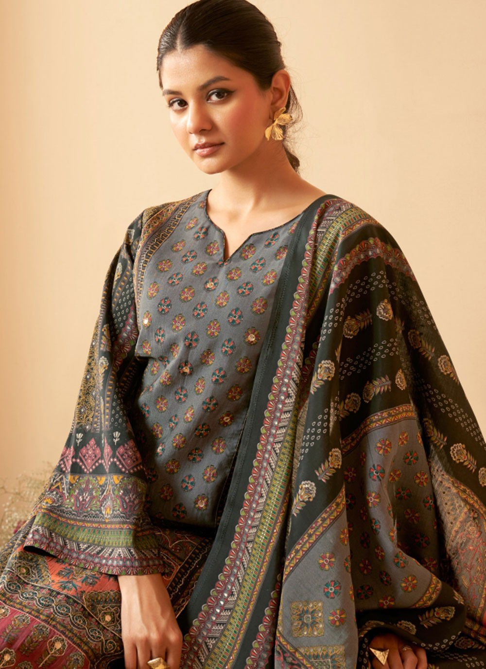 Salwar Suit Embroidered Grey Muslin T5178