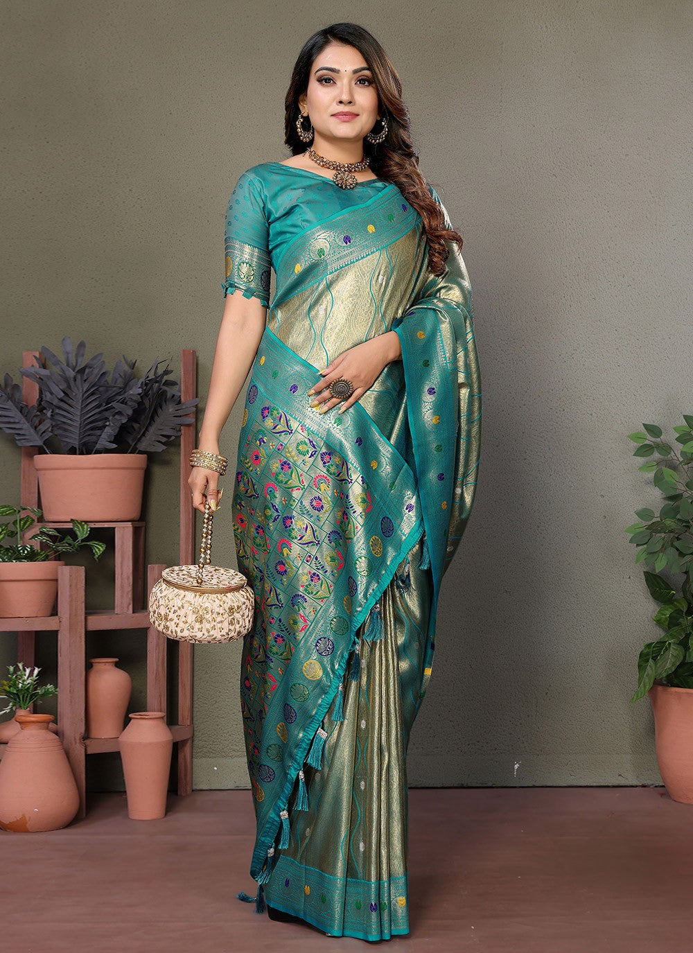 Woven Banarasi Silk Grey Saree S14793