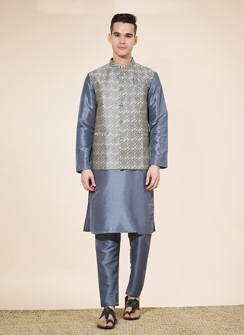 Jacquard Work Pure Silk Grey Kurta Payjama With Jacket - M8031