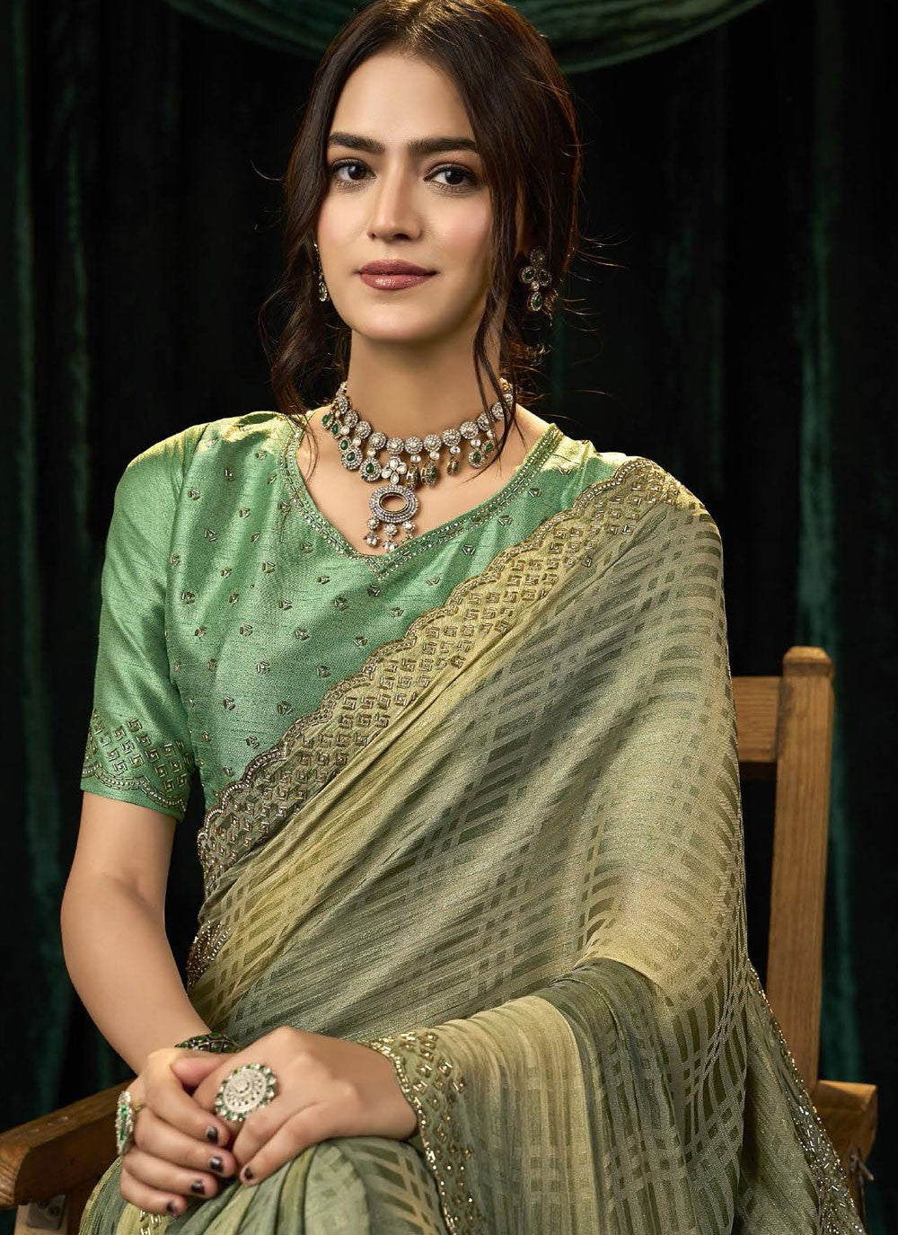 Grey Silk Classic Saree Beads, Border Work, Thread S19294