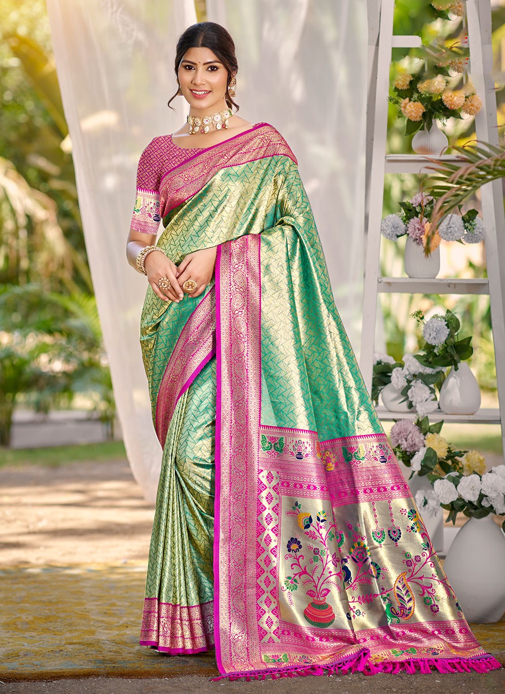 Sea Green Kanjivaram Silk Contemporary Saree Weaving Zari S17754
