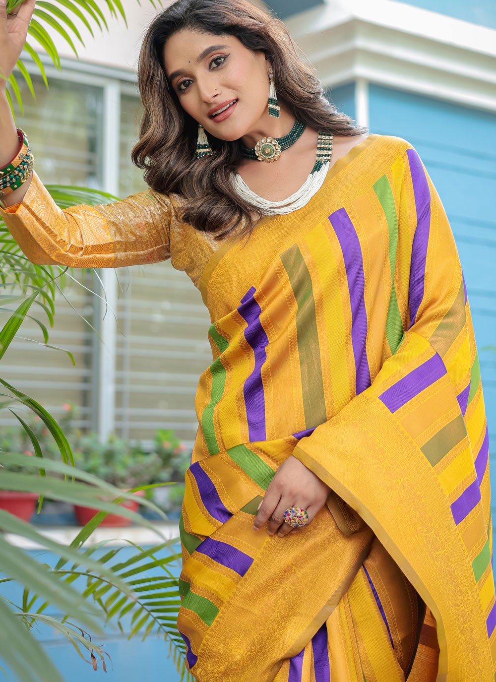 Trendy Saree Woven Yellow Kanjivaram Silk Saree S12501