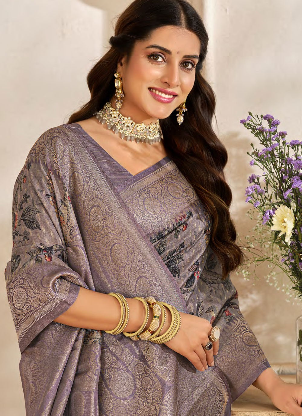 Traditional Weaving Zari Lavender Silk Saree S13321