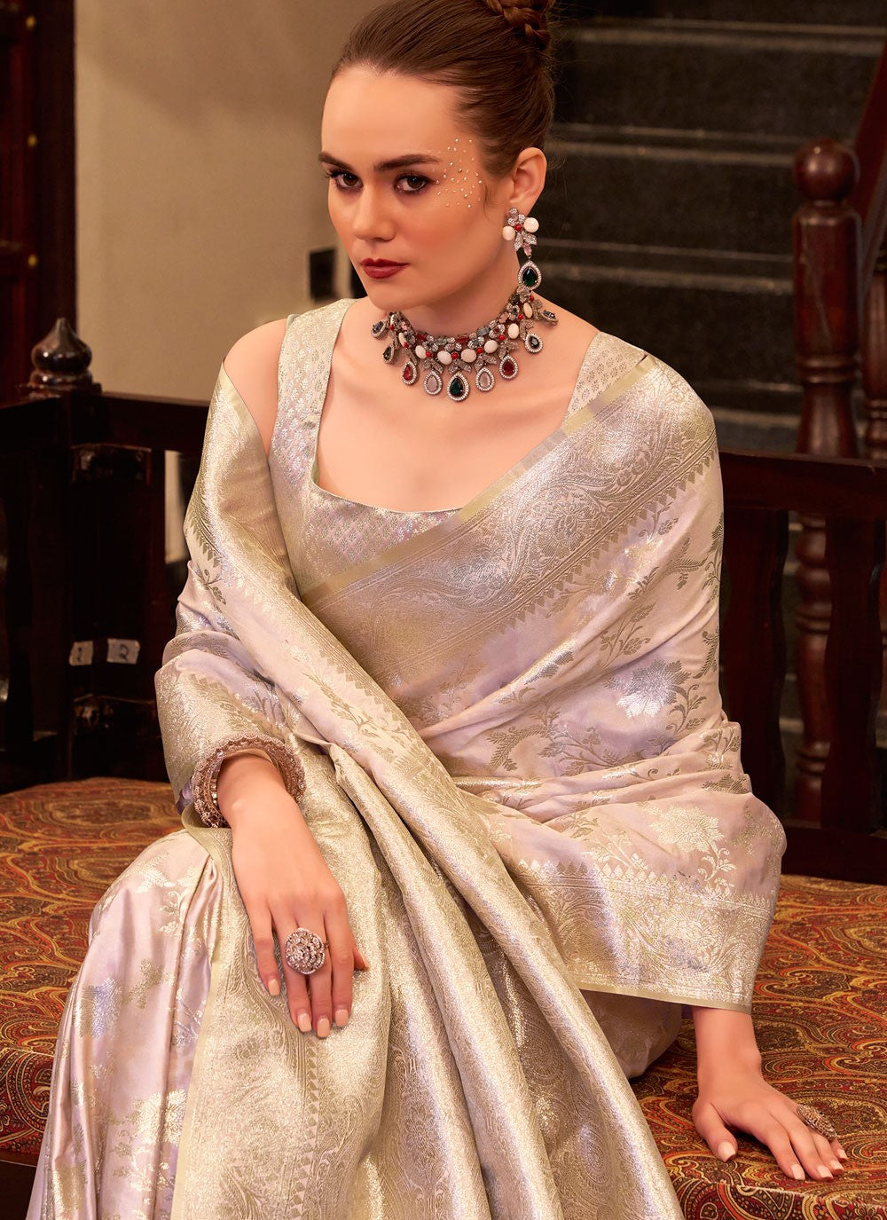 Weaving Zari Satin Silk Lavender Traditional Saree S15409