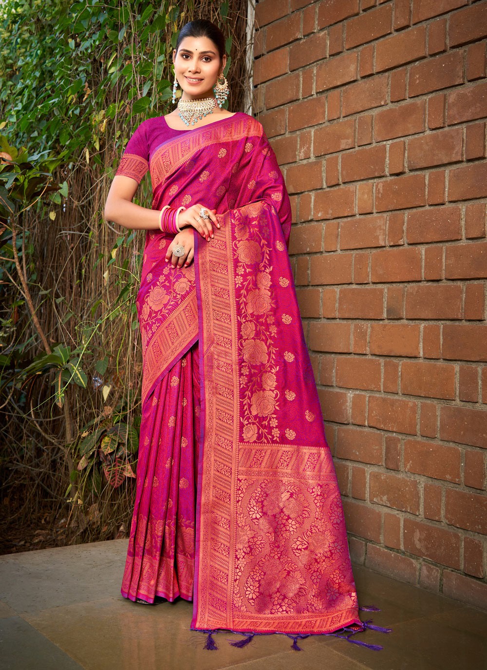 Traditional Weaving Zari Silk Saree - S5466